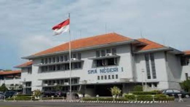Sekolah Tertua di Indonesia