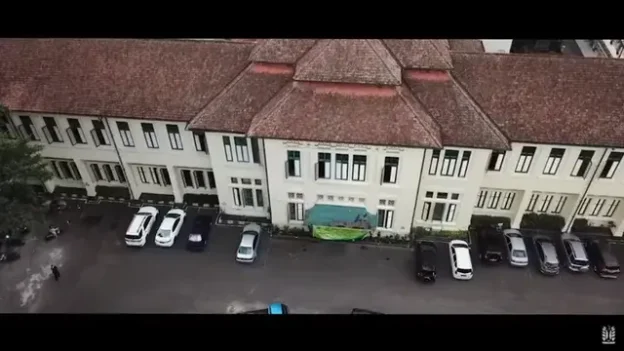 biaya masuk sekolah di Bandung 2026